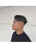 ナンシー(NANCY)&nbsp;メッシュ　ツイストスパイラルパーマ