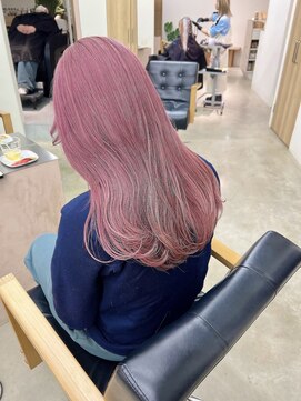 ヴィンスジオ 岐阜駅南(vince gio) コットンピンク/韓国風レイヤーカット