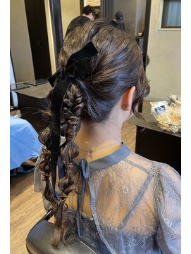 アンシェル(UNCHEL) ポニーテールツイン