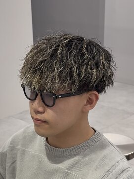 ササ 京都河原町店(33 SASA) 縦落ちツイスパ×ハイライト　京都四条河原町