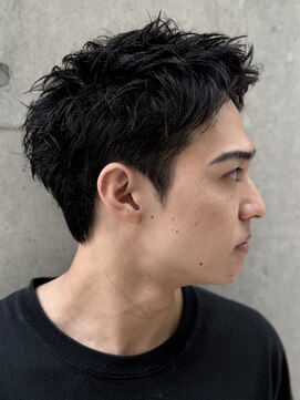 ニコ トウキョウ ロジック(nico TOKYO Logic) スパイキーショート　大人メンズヘア　ピンパーマ