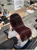 髪質改善×高発色深み赤カラーカシスレッド艶カラーロング