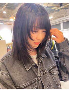 バンクスヘアー(BANK'S HAIR) 【マッシュウルフ×黒髪ストレート】