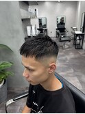 フェードメンズ刈り上げバーバースタイルスキンフェード短髪
