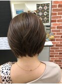 ショートボブ