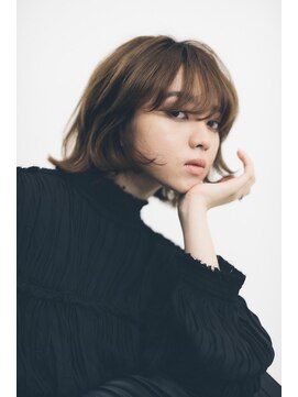 マスタード(MASTARD) 美髪イメチェンホワイトブロンドバレイヤージュヘアカラー