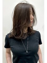 イーズ 鎌倉(e's)&nbsp;《e'sイーズ鎌倉》透明感/上品なグレージュ/レイヤーカット