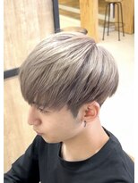 エッジ(EDGE)&nbsp;メンズ大分ハイトーンブリーチカラーホワイトパープルスタイル