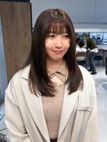 ジュリエッタ(giulietta)&nbsp;ミディアムレイヤー　オリーブグレージュ