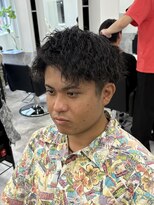 ノイセルヘアー(Noisyle Men's hair)&nbsp;リバースセンターパート/ニュアンスパーマ/ダウンバング/MEN'S