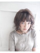 トッカ ヘアアンドトリートメント 難波店 ウェットな質感で魅せる今年のBOBスタイル