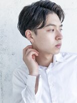 ルティア(Lutia)&nbsp;刈り上げ サイドパート アップバング