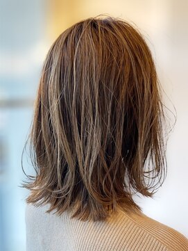 ヘアーエポック(hair epoque) 20代30代40代ストレートミルフィーユカラー寒色系透明感美肌