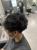 モダンメイド 四条烏丸(modern made)&nbsp;メンズパーマ髪質改善前髪ありイメチェン 20代30代40代50代
