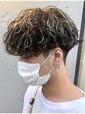 波巻きスパイラルコントラストハイライトメッシュメンズマッシュ