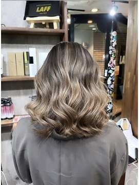 ラフ(LAFF) #黒髪#ボブルフ#ネビージュ#小顔#ワンレン