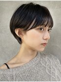 透け感マロンベージュ大人かわいいフェザーバング◎ショート