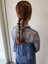 キュー(que)&nbsp;タイトめなロングツインヘア