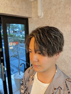 ティーズ バーバー T's BARBER ハイライトメッシュ(ブリーチ1回)