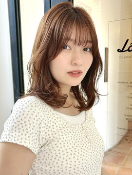 ローネス(LONESS) ミディアムレイヤー/レイヤーカット/くびれミディ