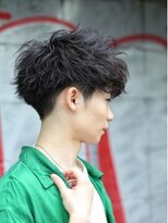 リップス レイ ギンザ(LIPPS Ray GINZA)&nbsp;横顔で魅せるマッシュ  ソフトツーブロック  フェザーマッシュ