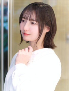 シキ(shiqui) くびれ外ハネレイヤーボブ/薄めバング/20代/30代/40代
