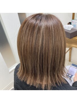 アールモンドヘア新世界 ♯切りっぱなしボブ♯ボブ♯ハイライト