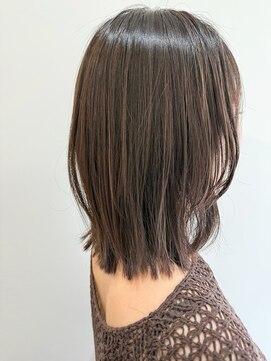 ラトリエコンタン(L´atelier Content) 【Lateliercontent MIHO】30代40代50代60代 切りっぱなしボブ