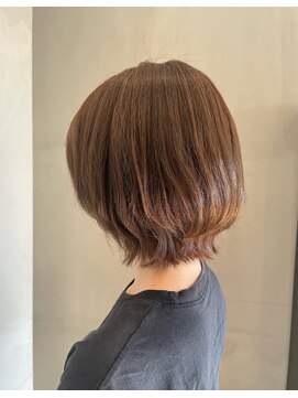 リード 大府店(LEAD) 首元スッキリレイヤーボブ