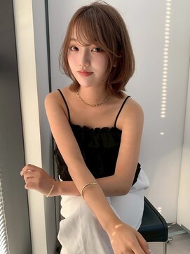 ユーフォリア 新宿店(Euphoria) くびレイヤーエモージュケアカラー似合わせカットシアベージュ