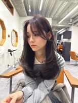 ボンドストーリーホワイト(BondStory White)&nbsp;2026ワンカールで決まるレイヤーカット