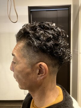 ガイズ ヘアー イサミ(GUY'S HAIR 133) バックパーマ