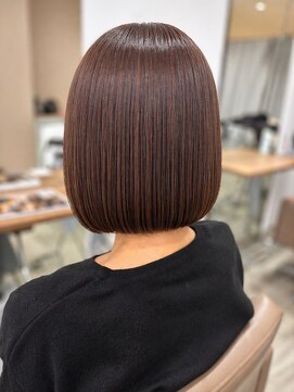 アヴァンス 箕面(AVANCE.) 大人ボブ/切りっぱなし/30代40代50代60代