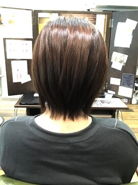 美容室 エス 加賀野店(es) ウルフレイヤー