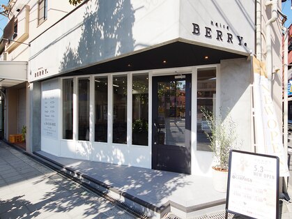 ヘアーズ ベリー 上新庄店(hairs BERRY)の写真