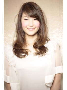 カズ 中津店(KAZU) 美髪セミロング