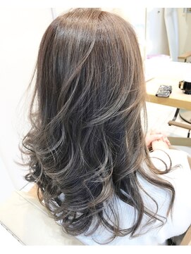 クレア本厚木(CREA) 【宍戸】グレージュ ハイライト ラベンダーアッシュ