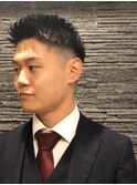 ツーブロックビジネスショートレイヤーかき上げコンマヘア