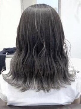 クアトログランシュ ひたちなか店(QUATRO×GranCieux) ハイライトグラデーション