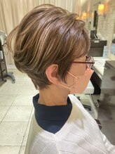 【デザインカラー】デザインカラ－を施すことで立体感や抜け感を演出♪柔らかい印象にすることが可能です◎