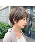 30代40代ひし形クビレ耳掛け束感小顔スウィングショート