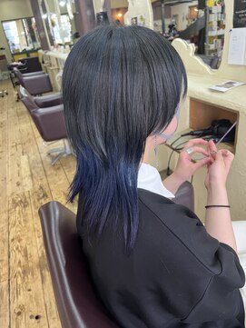 スミ(sumi) ウルフカット/長崎ウルフカット/ウルフヘア/20代30代40代◎岩田