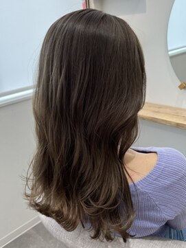 シア 新越谷店(SHEER) オリーブベージュ