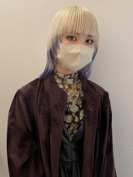 イェッカ パビル(YECCA pabil) 裾カラー