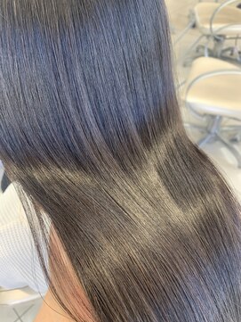 フォルテ 掛川店 黒髪でもツヤツヤに!