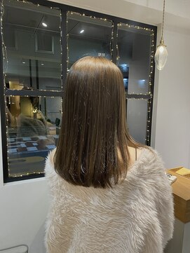 ザデイ(THE DAY) オリーブベージュ