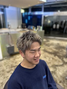 アンサー 千葉中央(UNSER prod by THE DAY) ハイトーンスパイキーショート