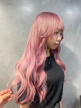 ジーナ(XENA) ペールピンク×顔型別ヘアスタイル特集