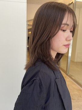 ビュートリアム265(BEAUTRIUM 265) ◯大人くびれヘア20代30代40代まろやかベージュ外ハネミディアム