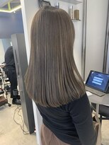 シキ 渋谷(siki)&nbsp;ハイトーン/ブリーチ/レイヤーカット/シアーカラー/渋谷/原宿